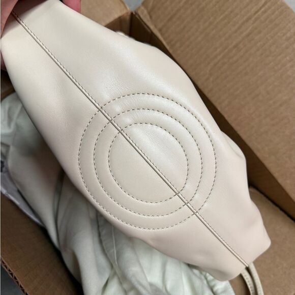 Loewe Paseo Small Leather Shoulder Bag in Angora Cream Color - Picture 9 of 13